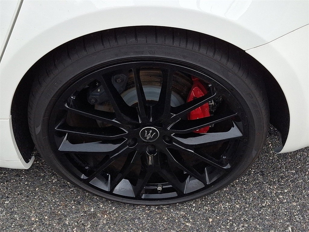 2024 Maserati Ghibli Modena