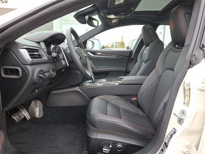 2024 Maserati Ghibli Modena