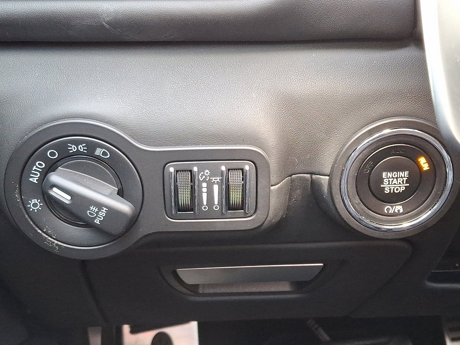 2022 Maserati Ghibli Modena Q4