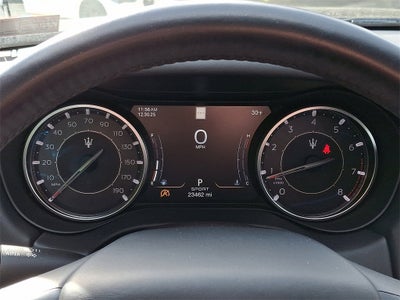 2022 Maserati Ghibli Modena Q4