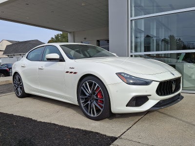 2021 Maserati Ghibli Trofeo