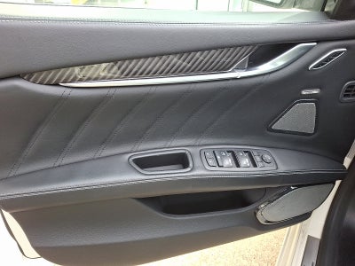 2021 Maserati Ghibli Trofeo