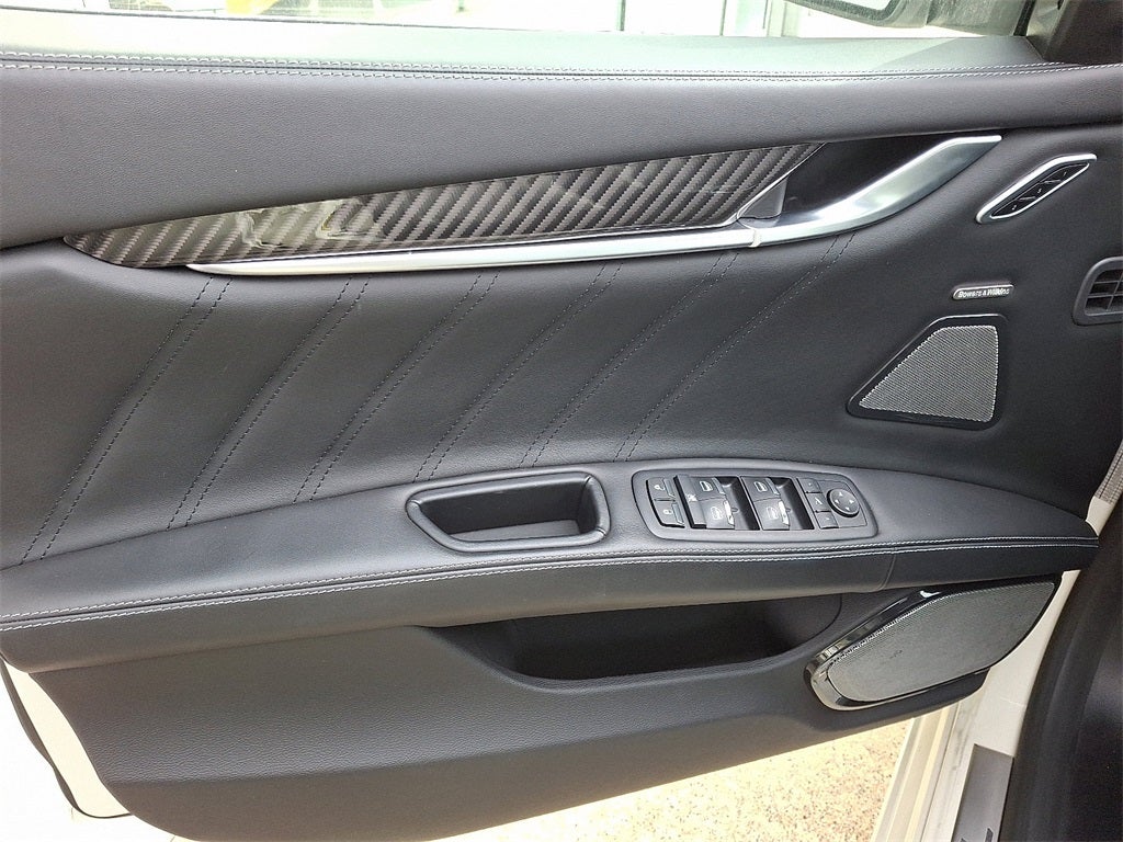 2021 Maserati Ghibli Trofeo