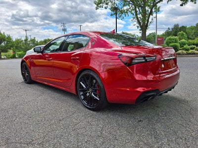 2021 Maserati Ghibli Trofeo