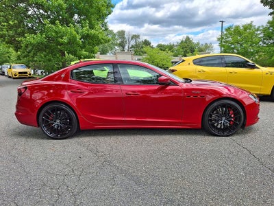 2021 Maserati Ghibli Trofeo