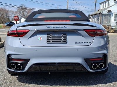 2024 Maserati GranCabrio Trofeo