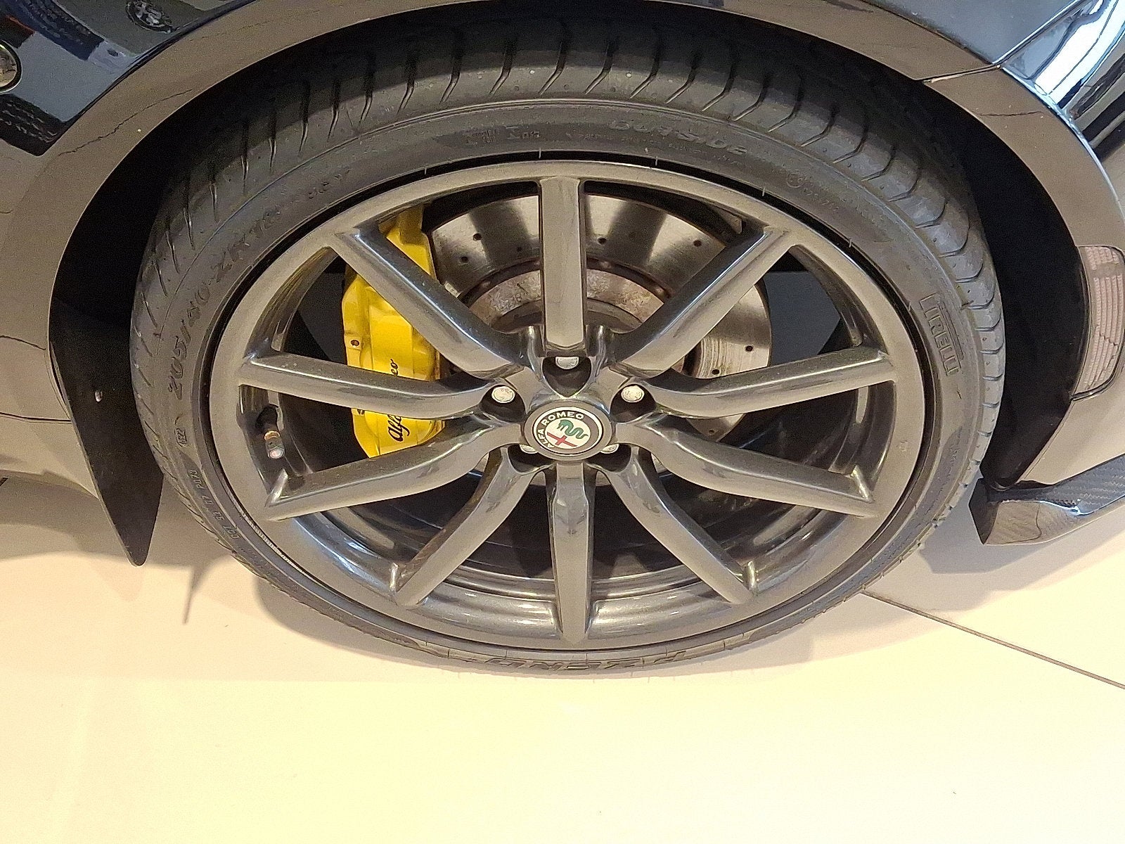 2018 Alfa Romeo 4C Base