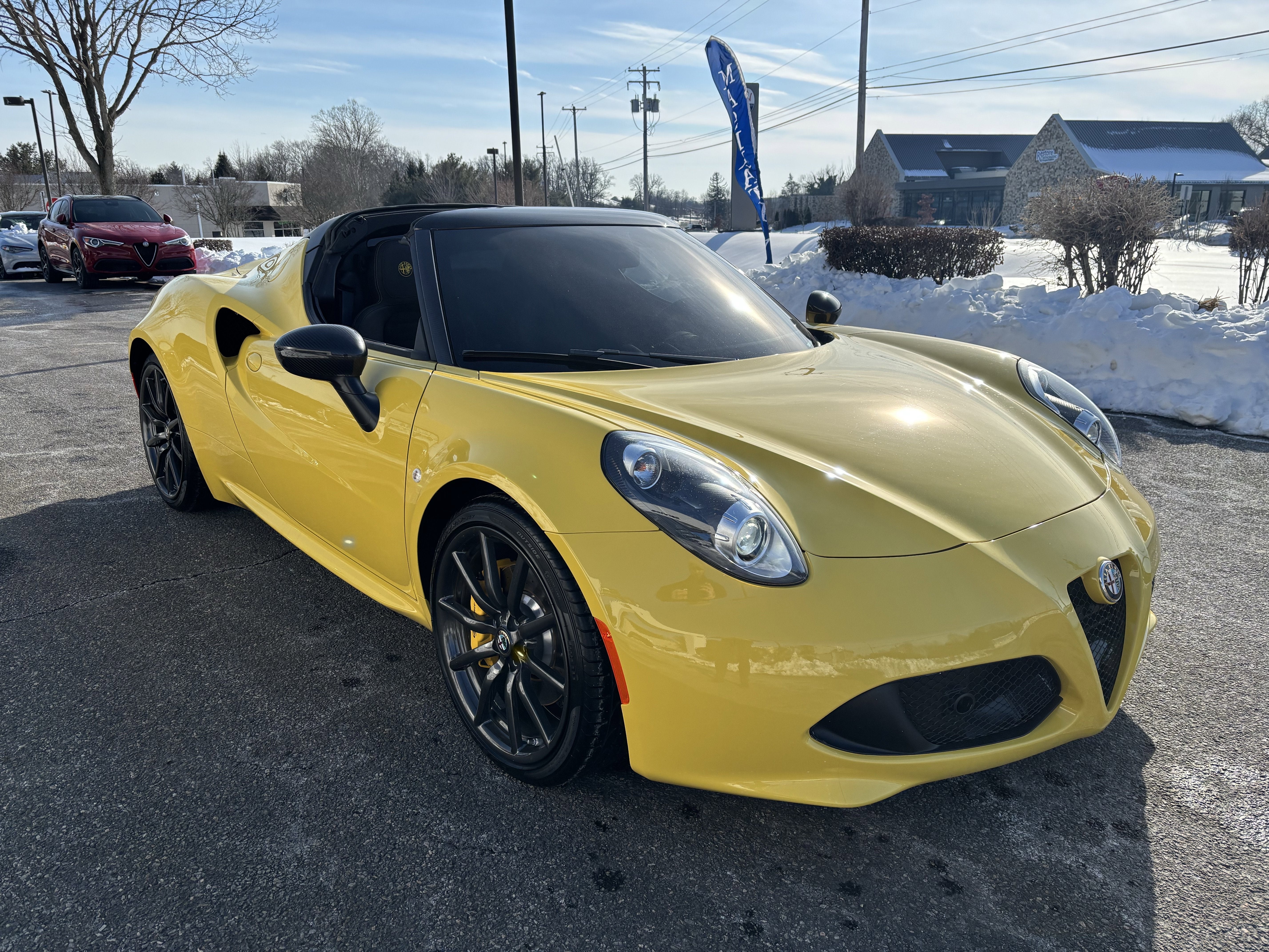 2016 Alfa Romeo 4C Base