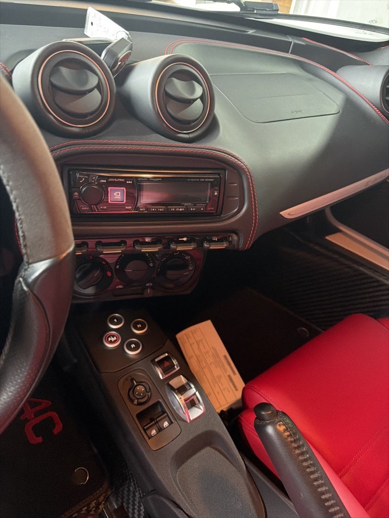 2019 Alfa Romeo 4C Base