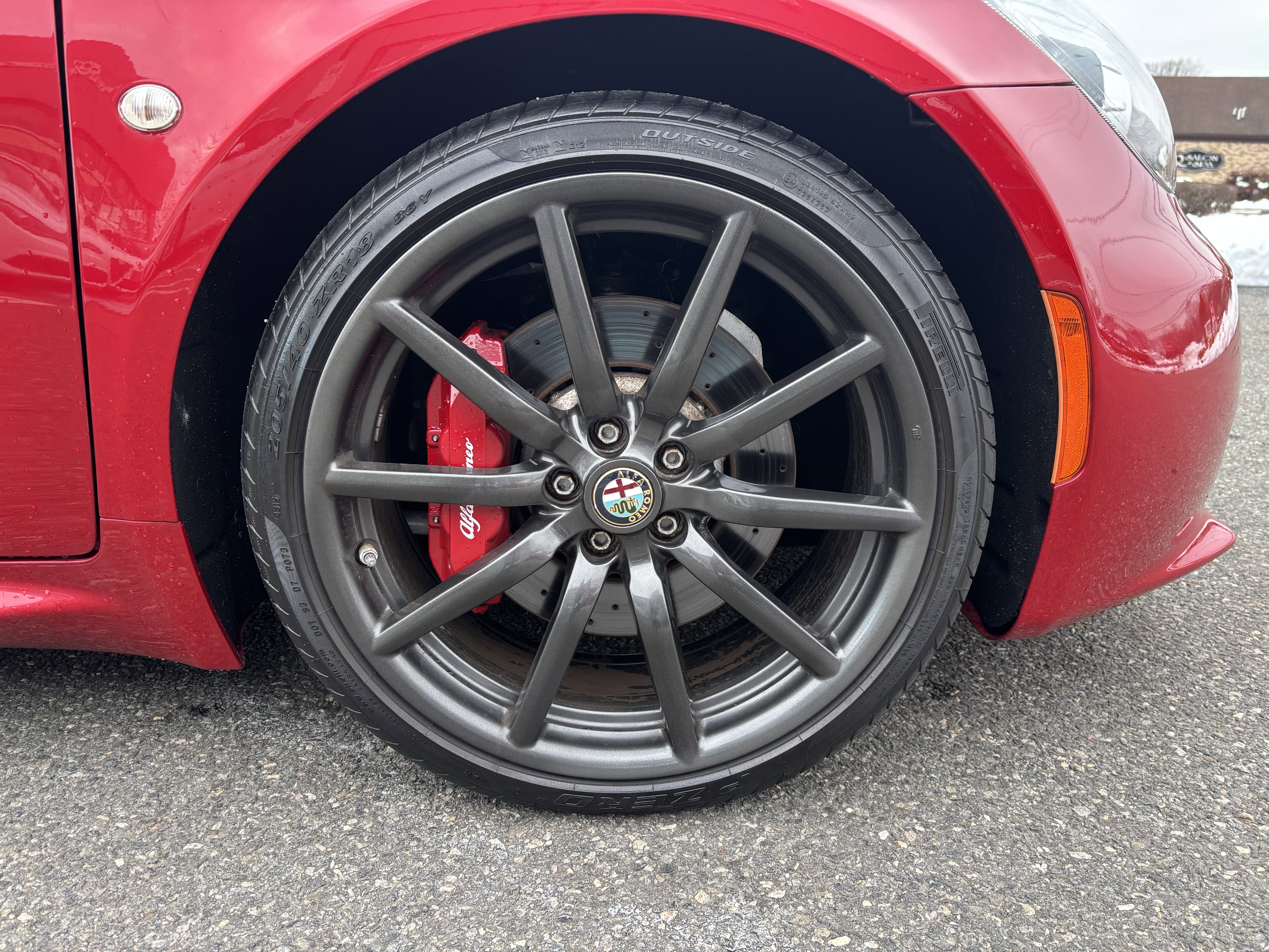 2016 Alfa Romeo 4C Base