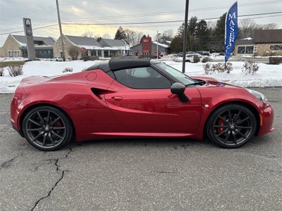 2016 Alfa Romeo 4C Base