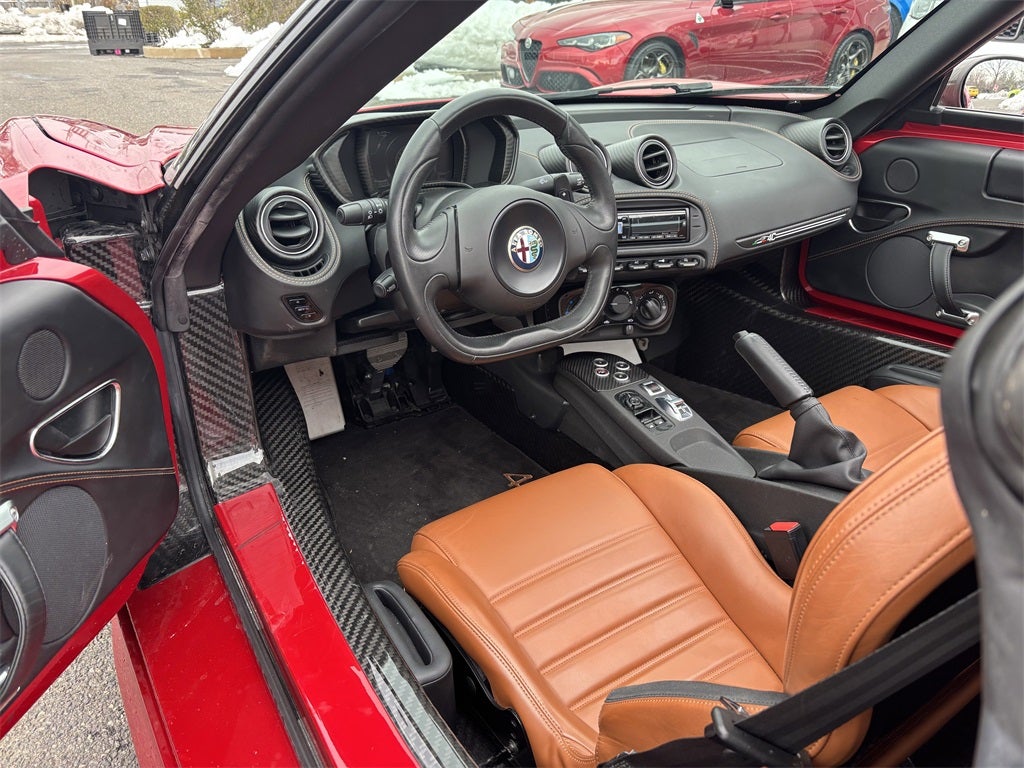 2016 Alfa Romeo 4C Base