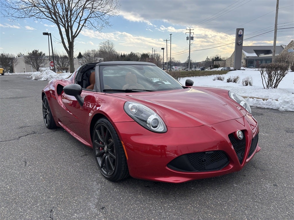 2016 Alfa Romeo 4C Base