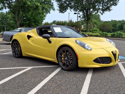 2015 Alfa Romeo 4C Base