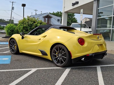 2015 Alfa Romeo 4C Base