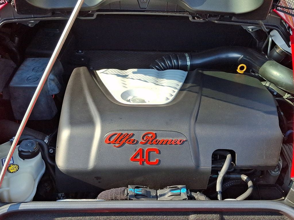 2015 Alfa Romeo 4C Launch Edition