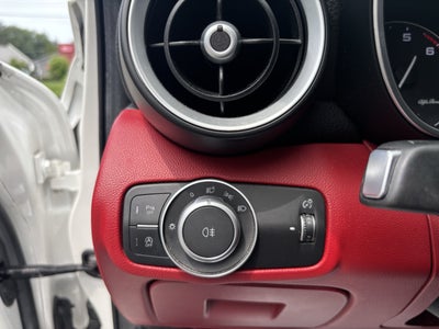 2018 Alfa Romeo Giulia Ti Sport