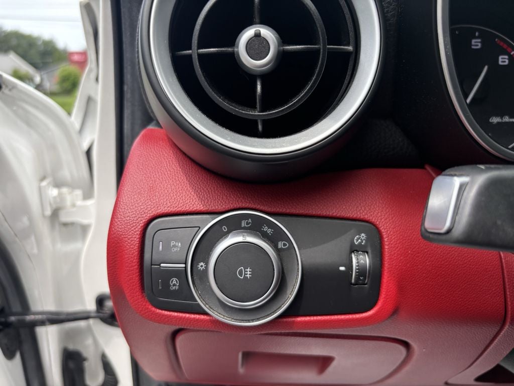 2018 Alfa Romeo Giulia Ti Sport