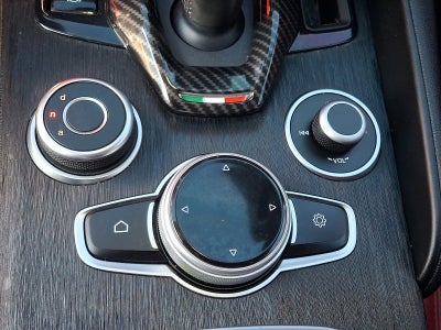 2020 Alfa Romeo Giulia Base