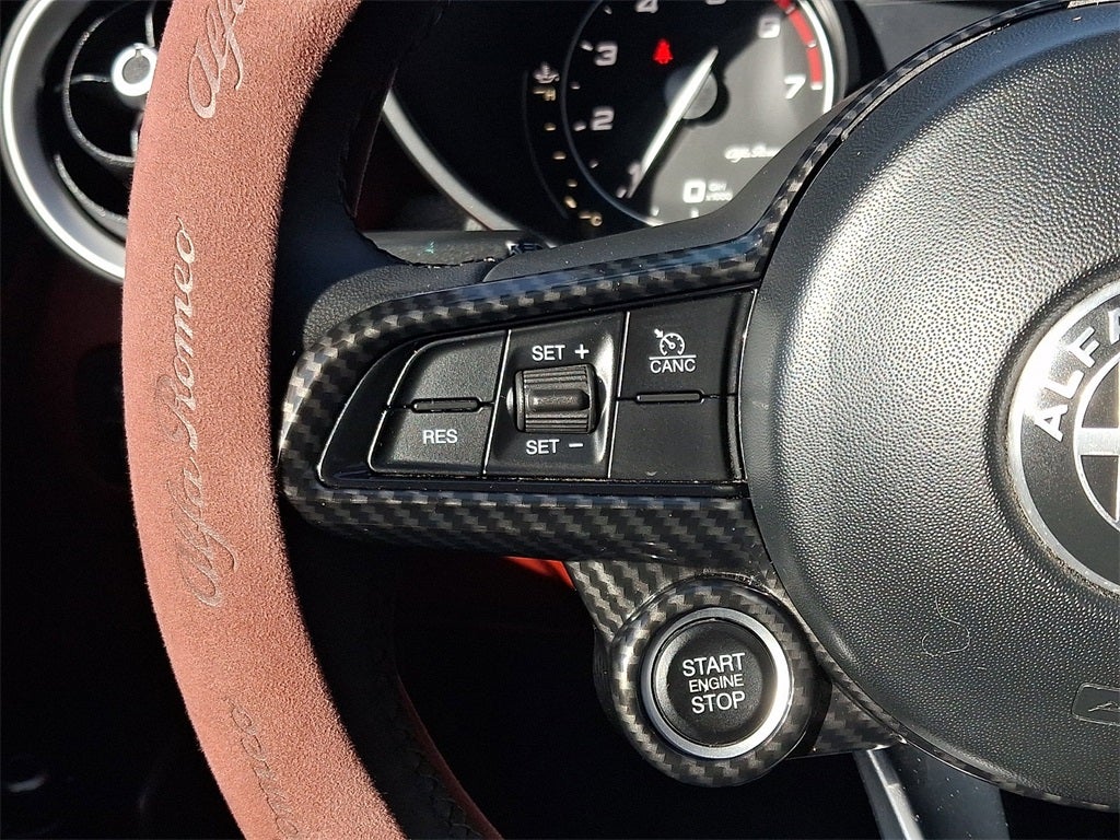 2020 Alfa Romeo Giulia Base