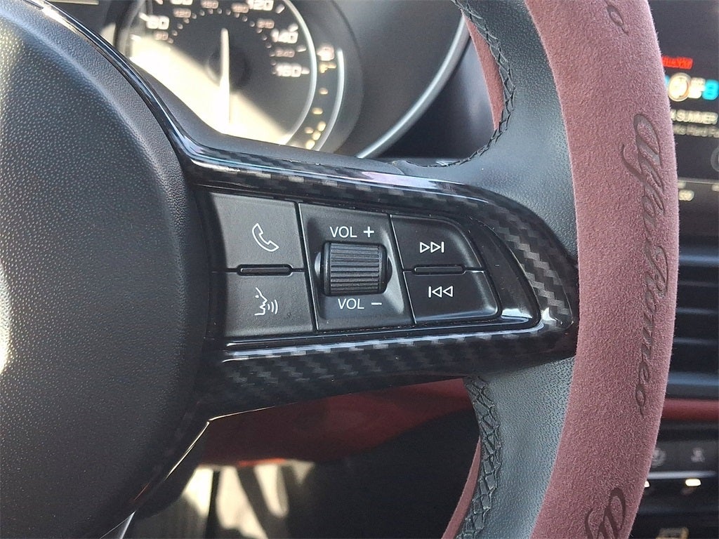 2020 Alfa Romeo Giulia Base