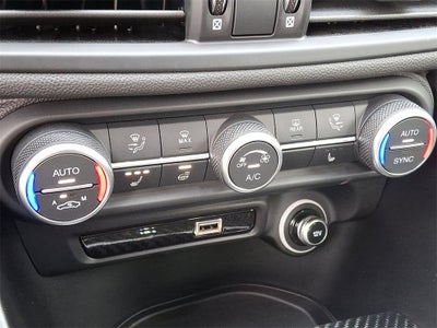 2023 Alfa Romeo Giulia Quadrifoglio