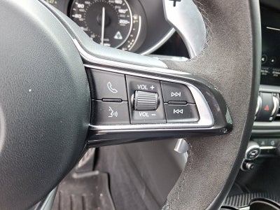 2023 Alfa Romeo Giulia Quadrifoglio