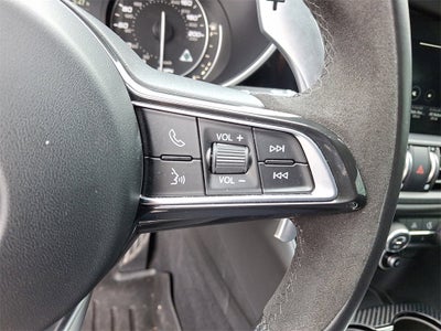 2023 Alfa Romeo Giulia Quadrifoglio