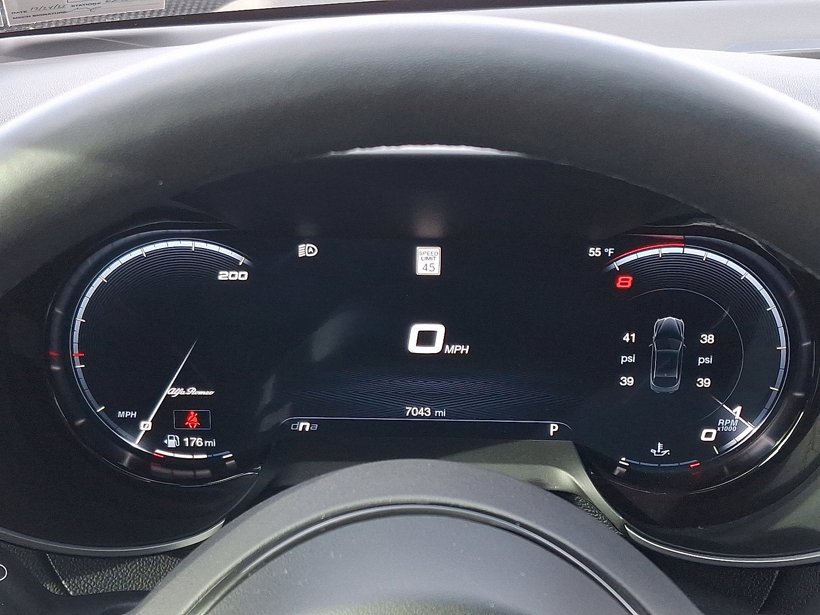 2024 Alfa Romeo Giulia Quadrifoglio