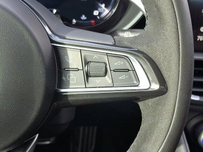 2024 Alfa Romeo Giulia Quadrifoglio