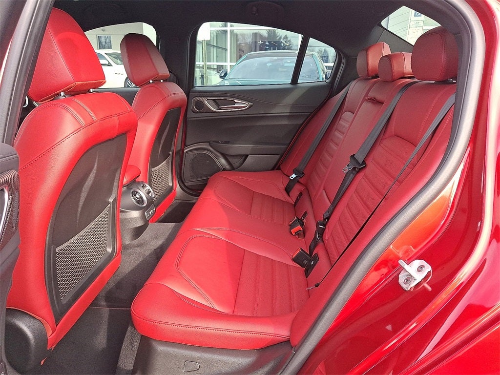 2024 Alfa Romeo Giulia Quadrifoglio