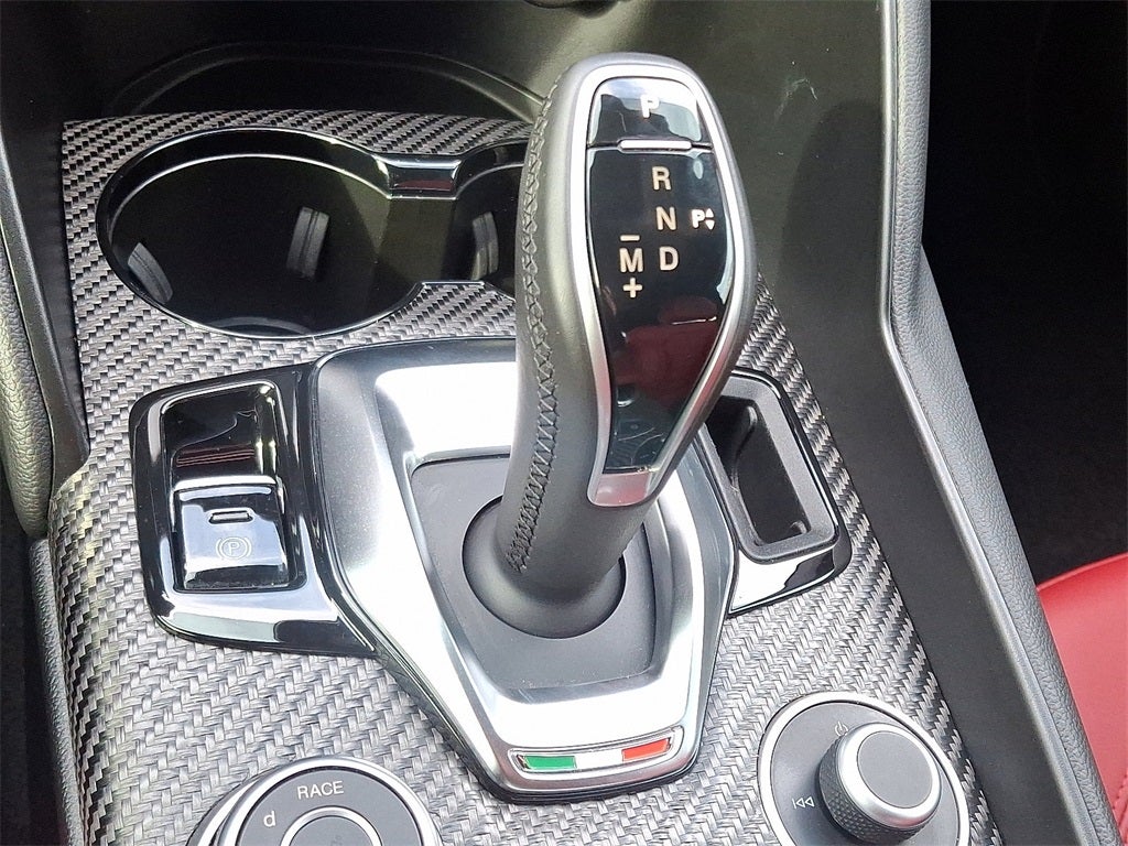 2024 Alfa Romeo Giulia Quadrifoglio