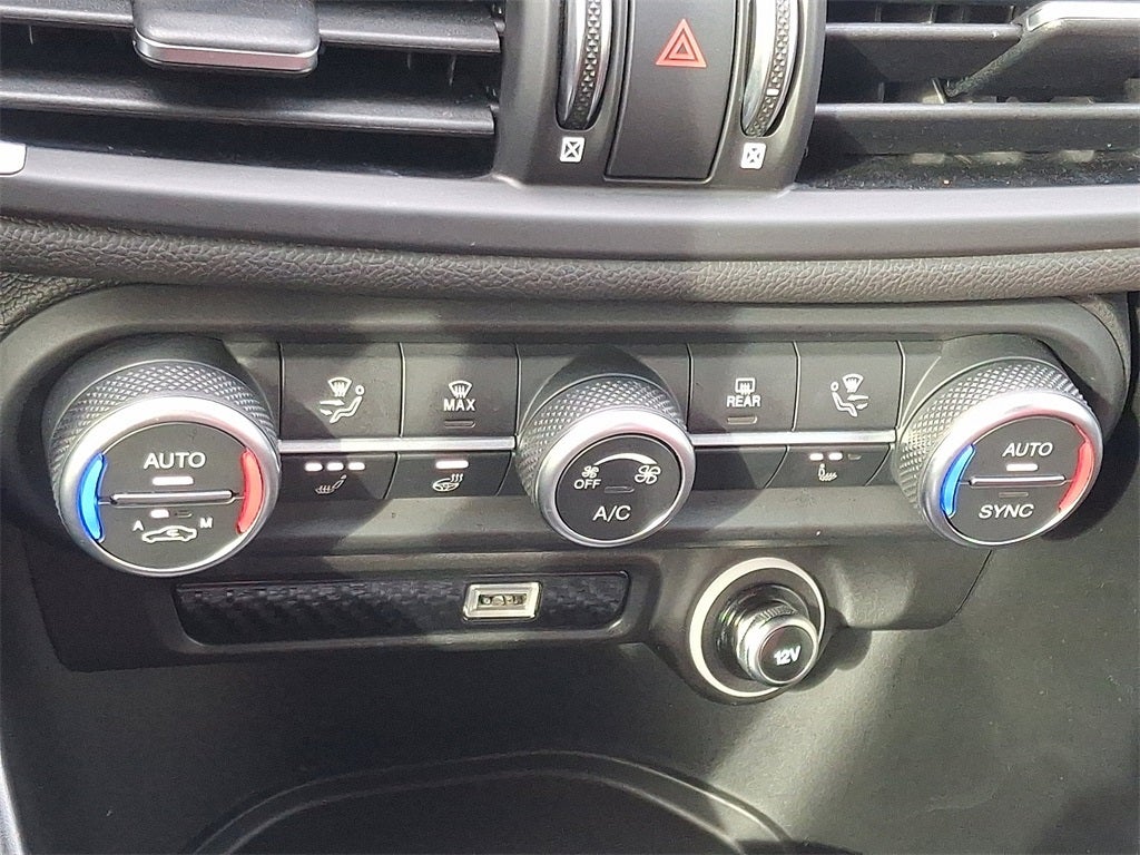 2024 Alfa Romeo Giulia Quadrifoglio