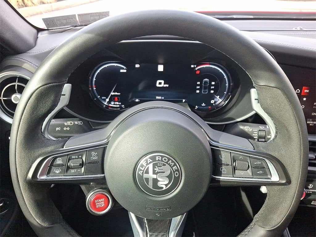 2024 Alfa Romeo Giulia Quadrifoglio