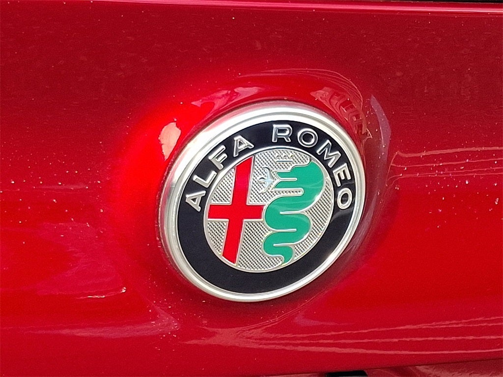 2024 Alfa Romeo Giulia Quadrifoglio