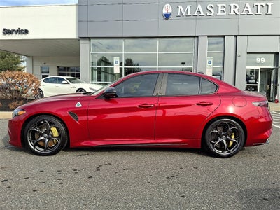 2024 Alfa Romeo Giulia Quadrifoglio