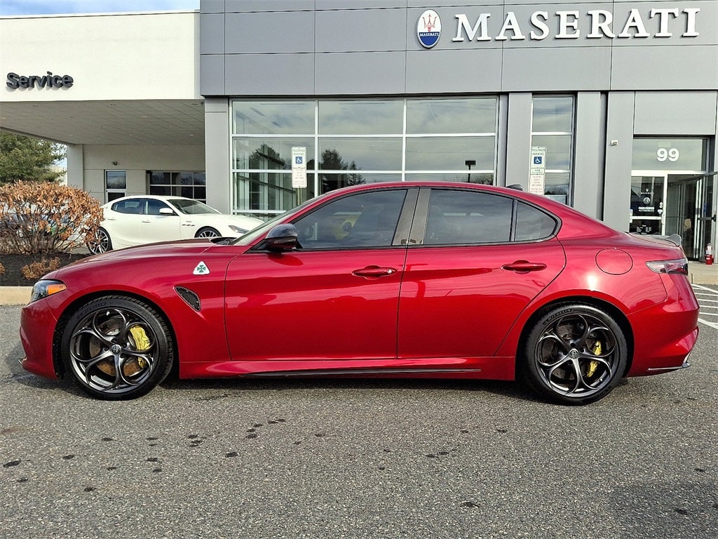 2024 Alfa Romeo Giulia Quadrifoglio