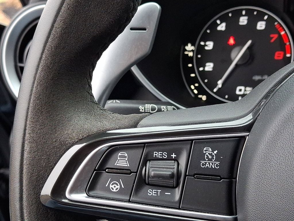 2023 Alfa Romeo Giulia Quadrifoglio