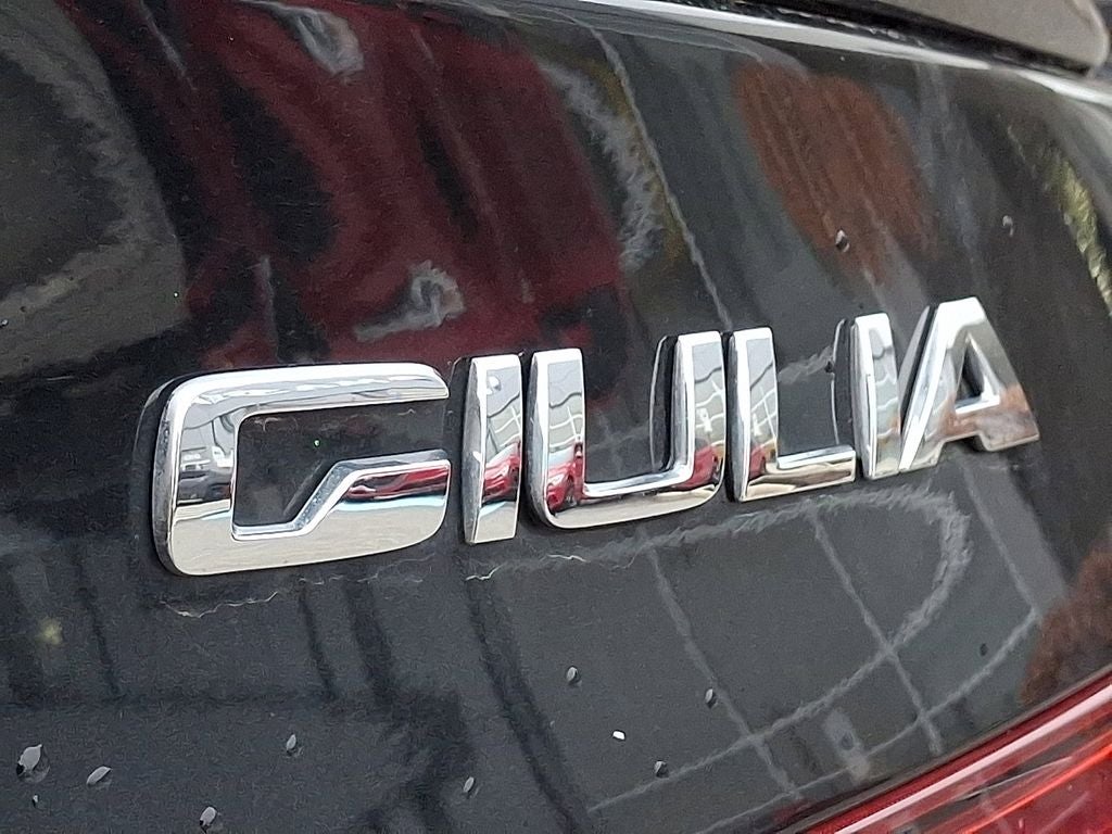 2023 Alfa Romeo Giulia Quadrifoglio