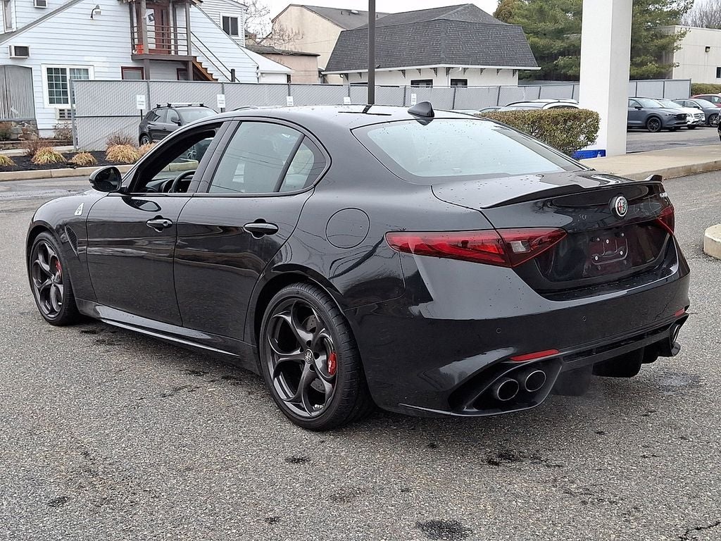 2023 Alfa Romeo Giulia Quadrifoglio