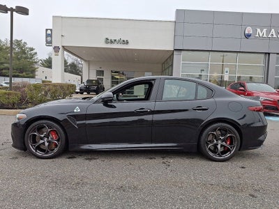 2023 Alfa Romeo Giulia Quadrifoglio