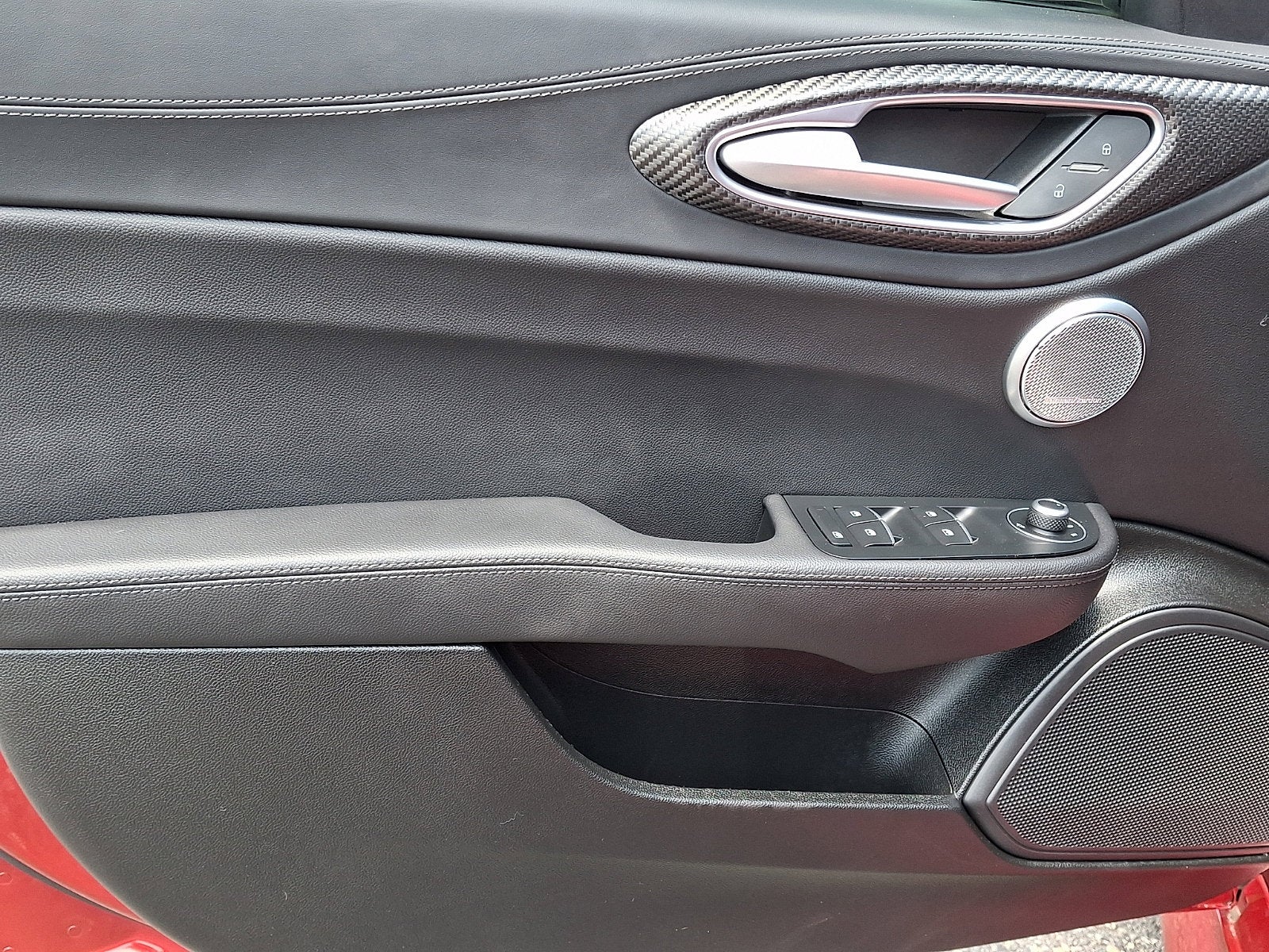 2024 Alfa Romeo Giulia Quadrifoglio