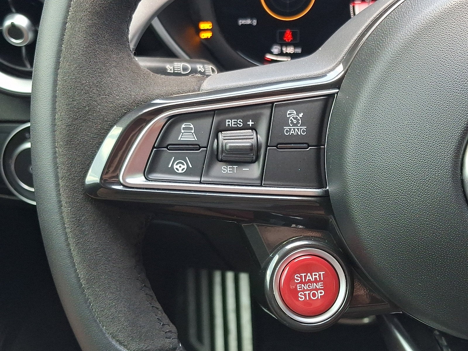2024 Alfa Romeo Giulia Quadrifoglio
