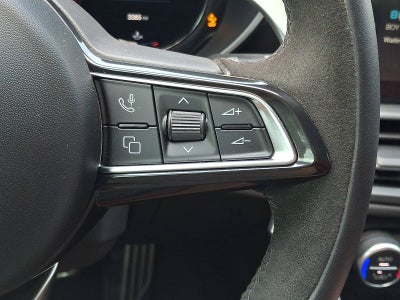 2024 Alfa Romeo Giulia Quadrifoglio