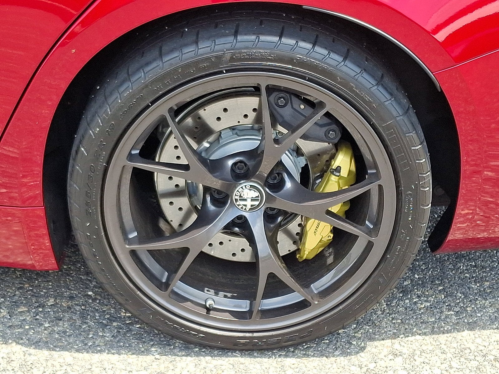 2024 Alfa Romeo Giulia Quadrifoglio