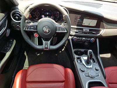 2024 Alfa Romeo Giulia Quadrifoglio