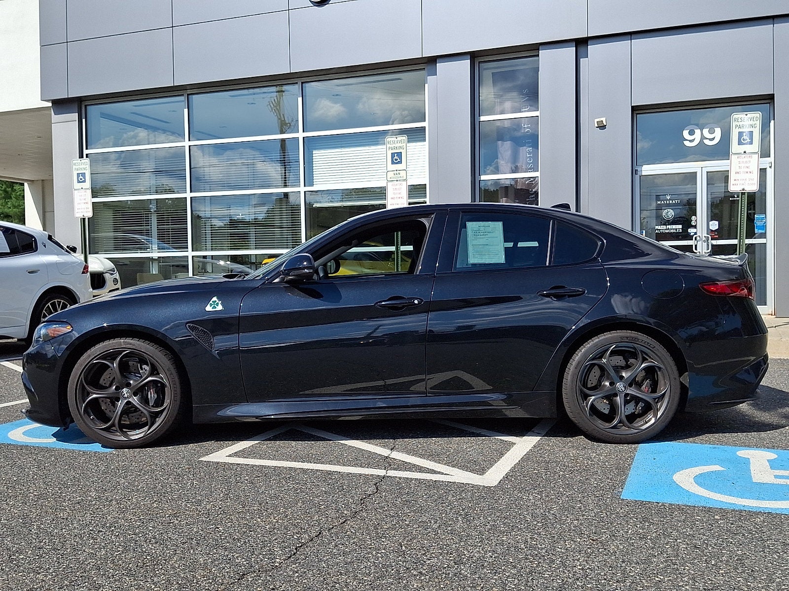 2023 Alfa Romeo Giulia Quadrifoglio