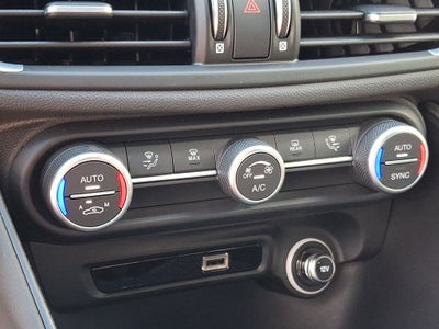 2023 Alfa Romeo Giulia Quadrifoglio