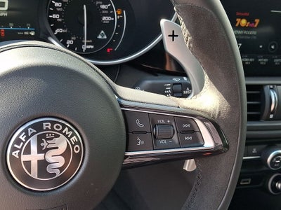 2023 Alfa Romeo Giulia Quadrifoglio