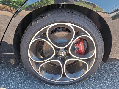 2024 Alfa Romeo Giulia Veloce